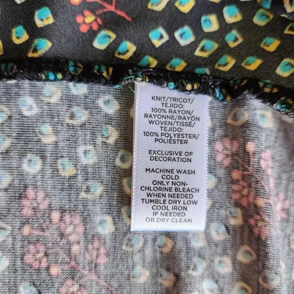 LOFT Blouse Top Womens Medium Black Geo Floral Print Keyhole Round Neck Pullover - Picture 4 of 7